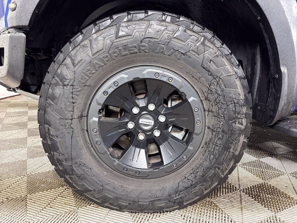 2018 Lightning Blue Ford F-150 Raptor 4X4 Truck