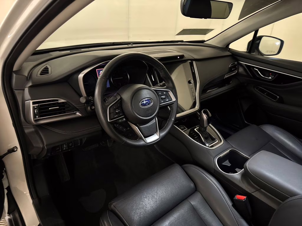 2021 Crystal White Pearl Subaru Outback Limited XT AWD SUV
