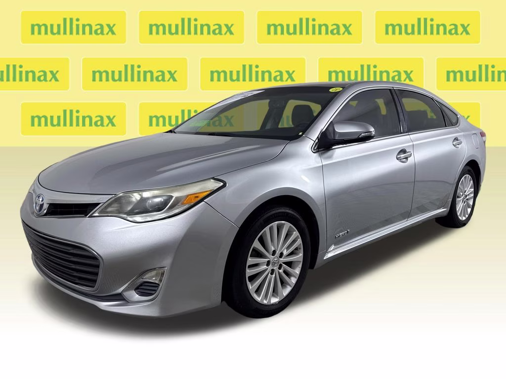 2015 Celestial Silver Metallic Toyota Avalon Hybrid XLE Premium FWD Sedan