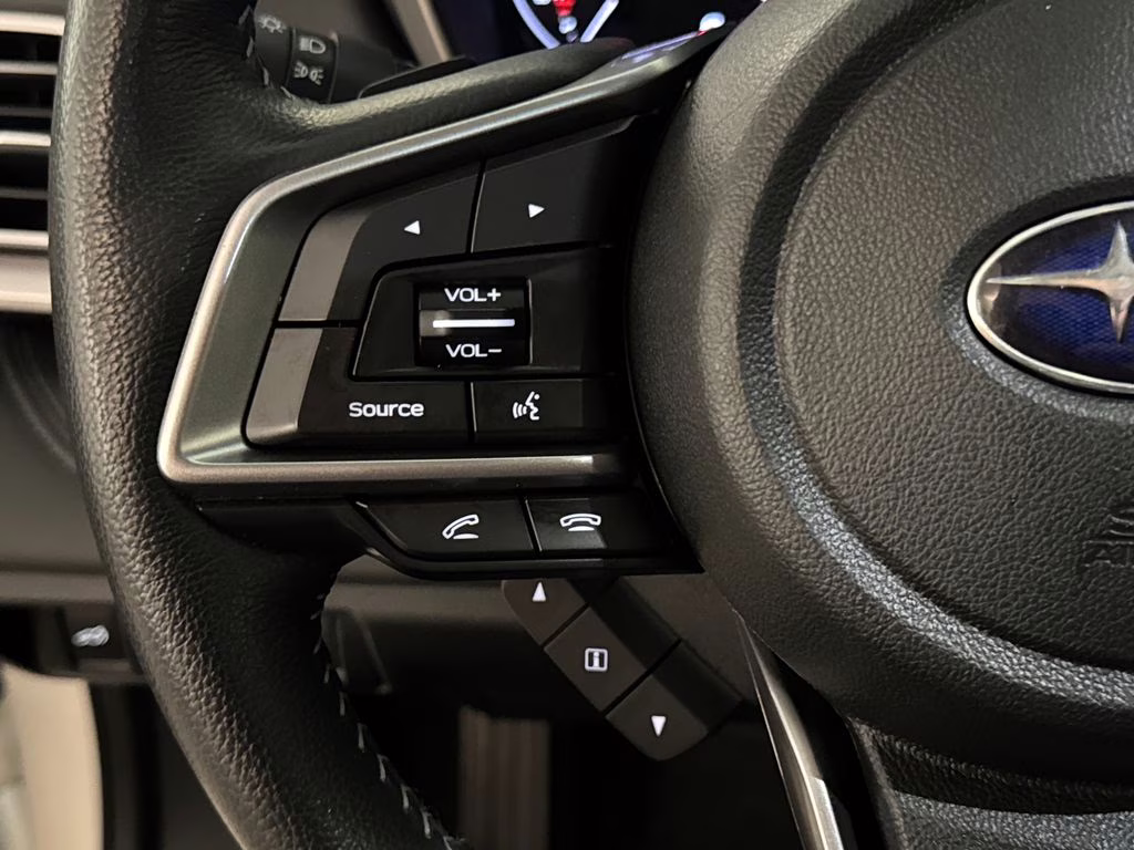 2021 Crystal White Pearl Subaru Outback Limited XT AWD SUV