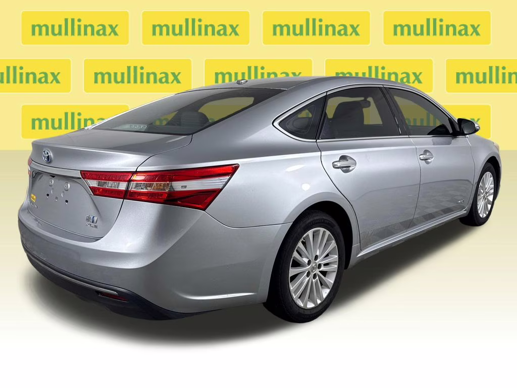 2015 Celestial Silver Metallic Toyota Avalon Hybrid XLE Premium FWD Sedan