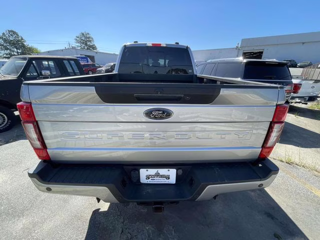 2022 Iconic Silver Metallic Ford Super Duty F-250 SRW Lariat 4X4 Truck