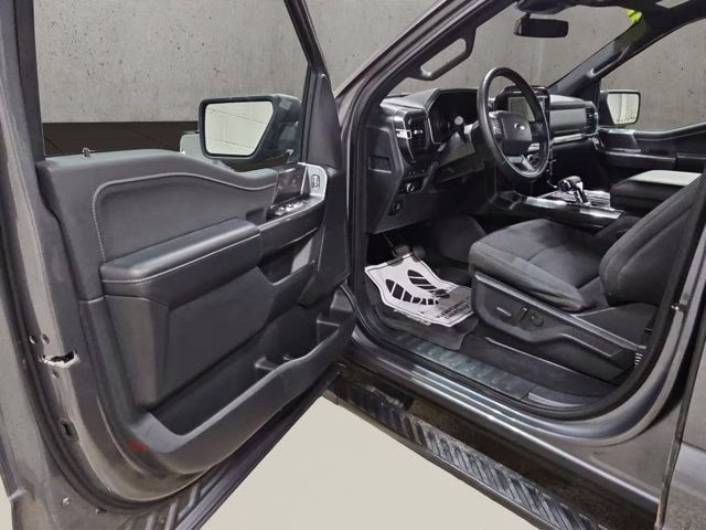 2023 Carbonized Gray Metallic Ford F-150 XLT 4X4 Truck