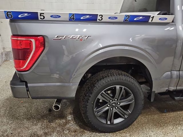 2023 Carbonized Gray Metallic Ford F-150 XLT 4X4 Truck