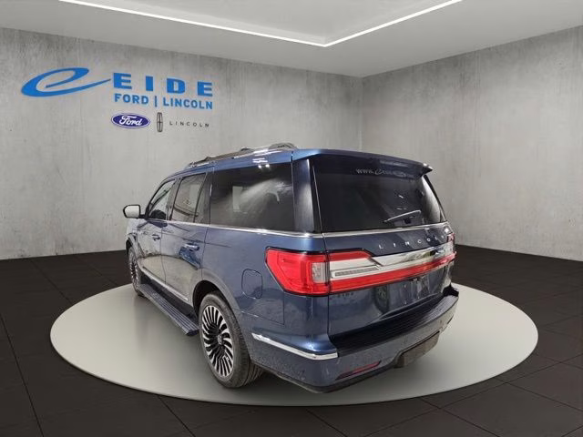 2020 Blue Diamond Lincoln Navigator Reserve 4X4 SUV
