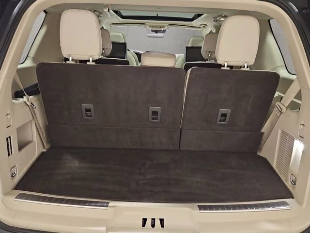 2020 Blue Diamond Lincoln Navigator Reserve 4X4 SUV