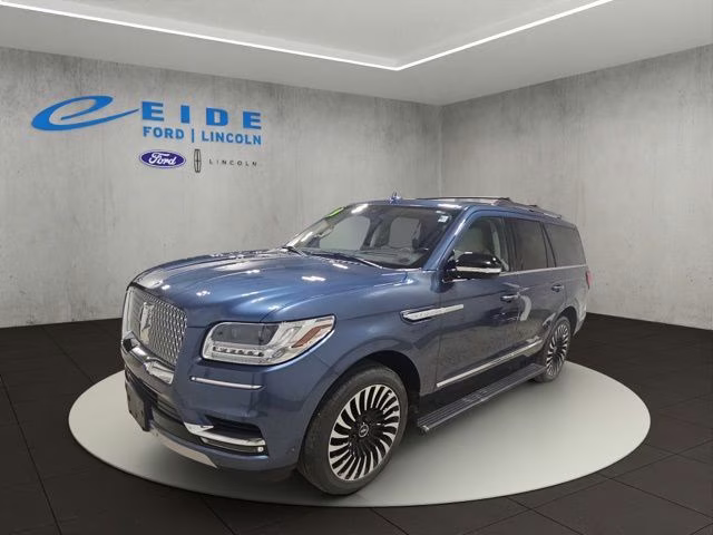 2020 Blue Diamond Lincoln Navigator Reserve 4X4 SUV