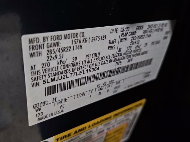 2020 Blue Diamond Lincoln Navigator Reserve 4X4 SUV