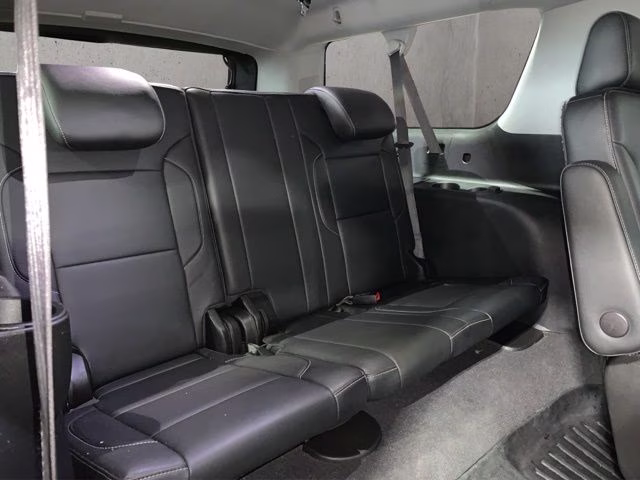 2020 Silver Ice Metallic Chevrolet Suburban LT 4X4 SUV