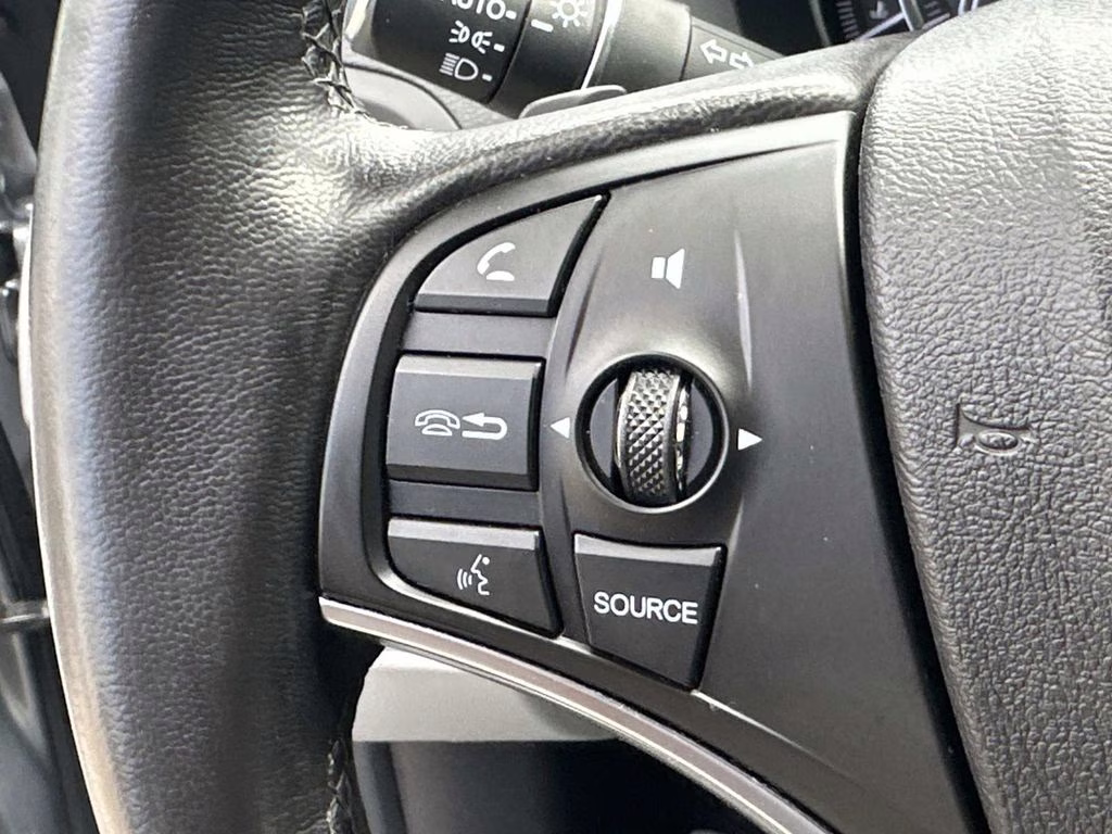 2016 Lunar Silver Metallic Acura MDX 3.5L AWD SUV