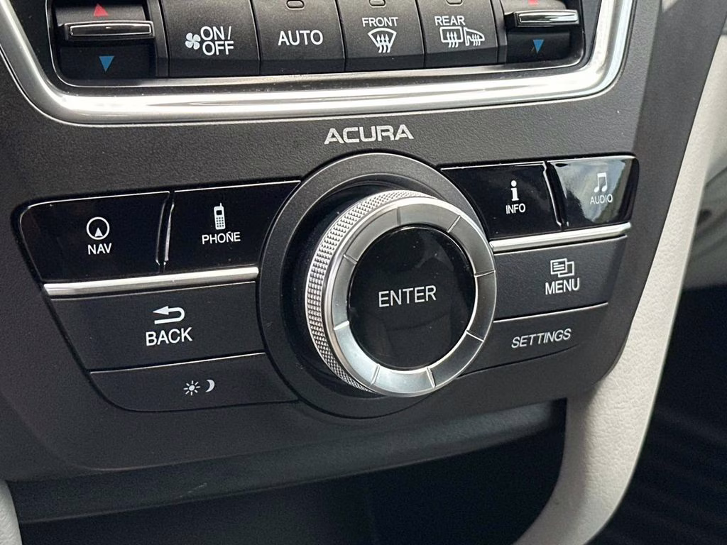 2016 Lunar Silver Metallic Acura MDX 3.5L AWD SUV