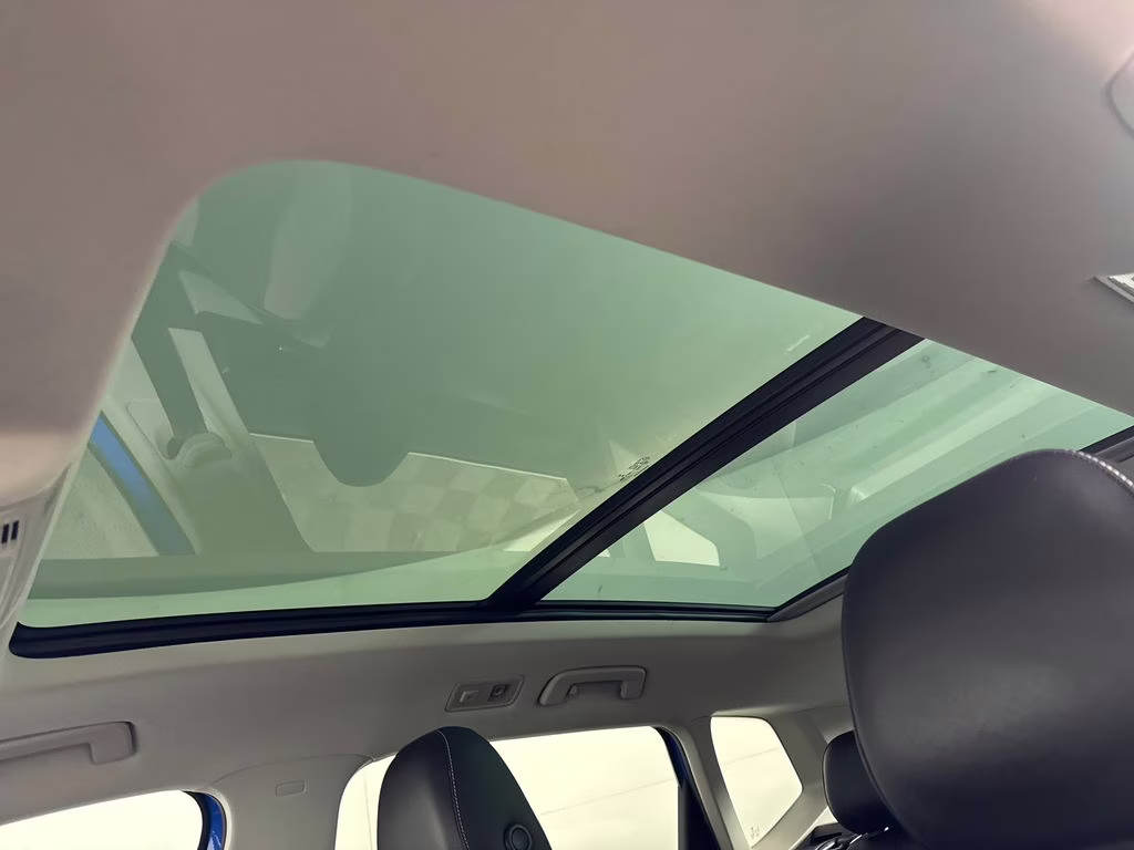 2022 Cornflower Blue Volkswagen Taos 1.5T SEL FWD SUV