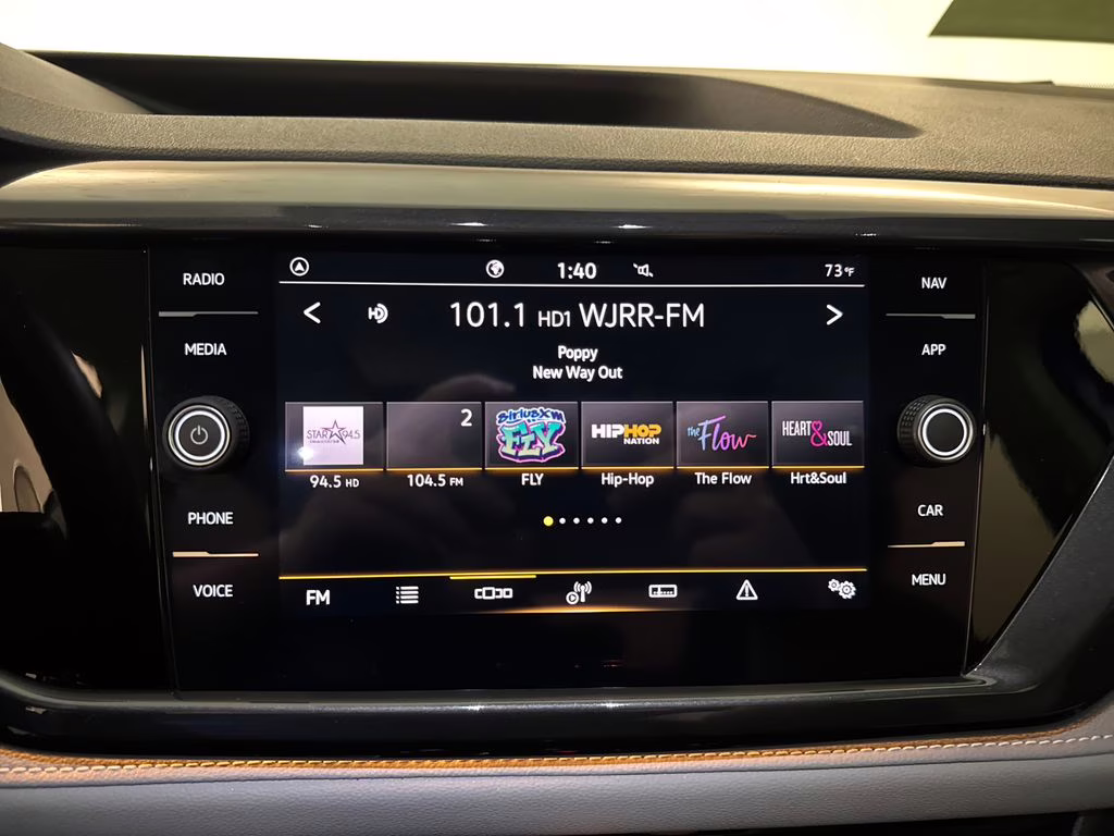 2022 Cornflower Blue Volkswagen Taos 1.5T SEL FWD SUV