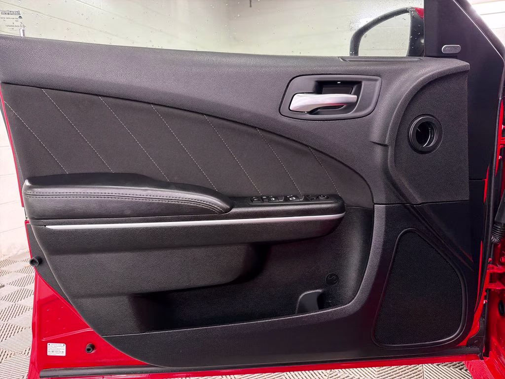 2022 Torred Clearcoat Dodge Charger R/T RWD Sedan