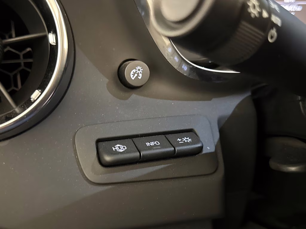 2019 Summit White Chevrolet Camaro ZL1 RWD Convertible