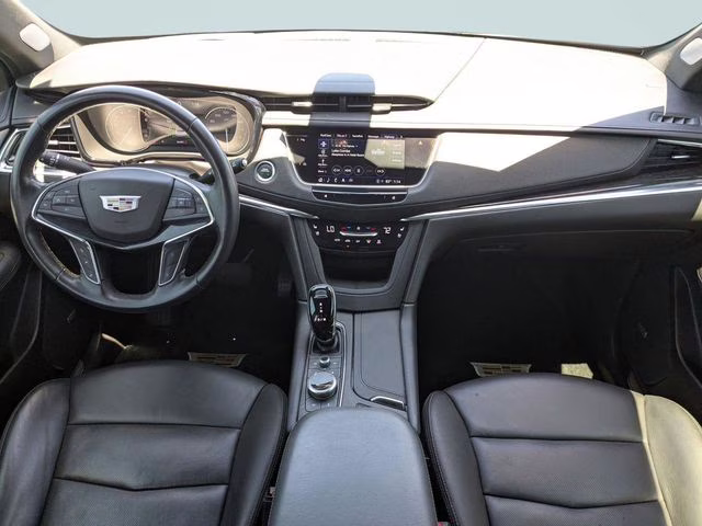 2022 Latte Metallic Cadillac XT5 Premium Luxury FWD SUV