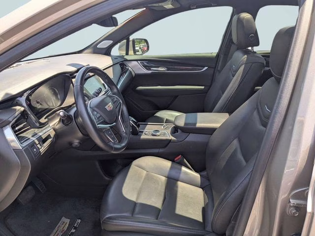 2022 Latte Metallic Cadillac XT5 Premium Luxury FWD SUV