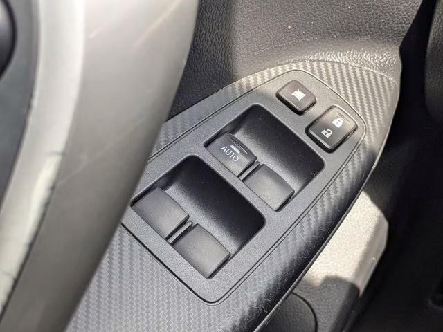 2022 Octane Blue Metallic Mitsubishi Eclipse Cross SE FWD SUV