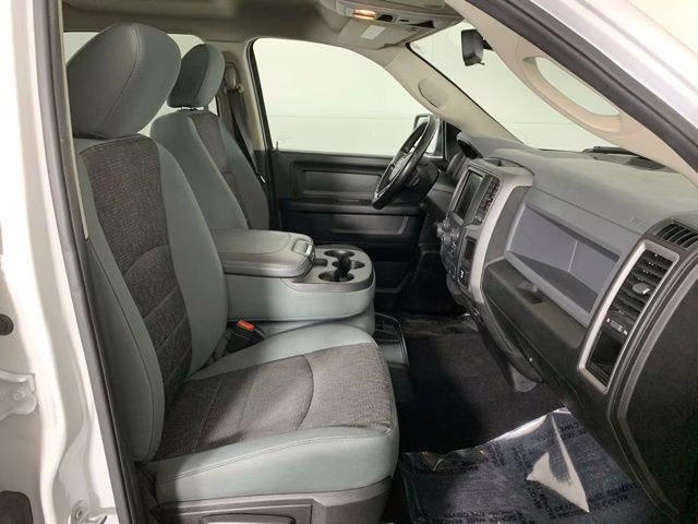 2019 Bright White Clearcoat Ram 1500 Express 4X4 Truck