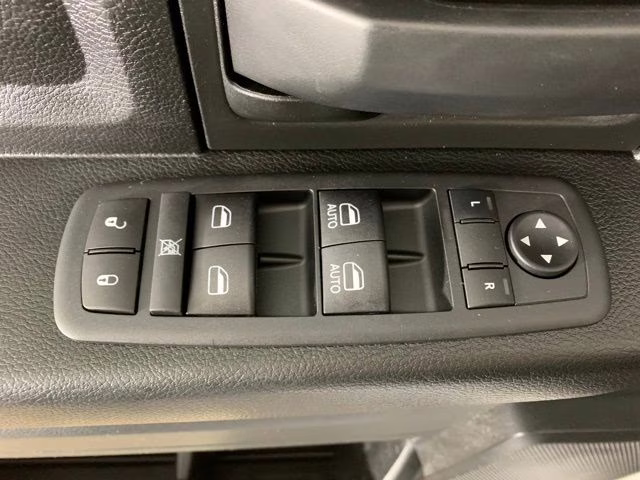 2019 Bright White Clearcoat Ram 1500 Express 4X4 Truck