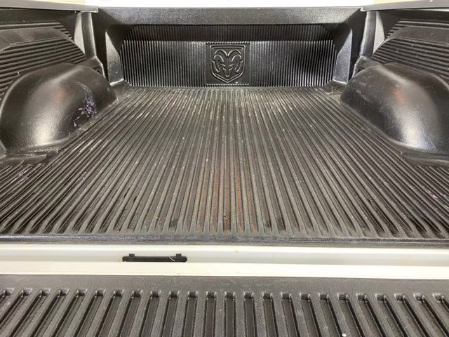 2019 Bright White Clearcoat Ram 1500 Express 4X4 Truck