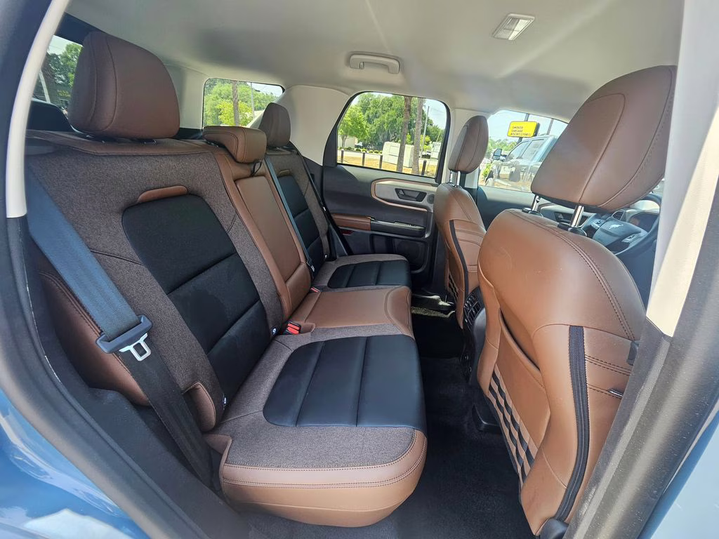 2025 Azure Gray Metallic Ford Bronco Sport Outer Banks 4X4 SUV