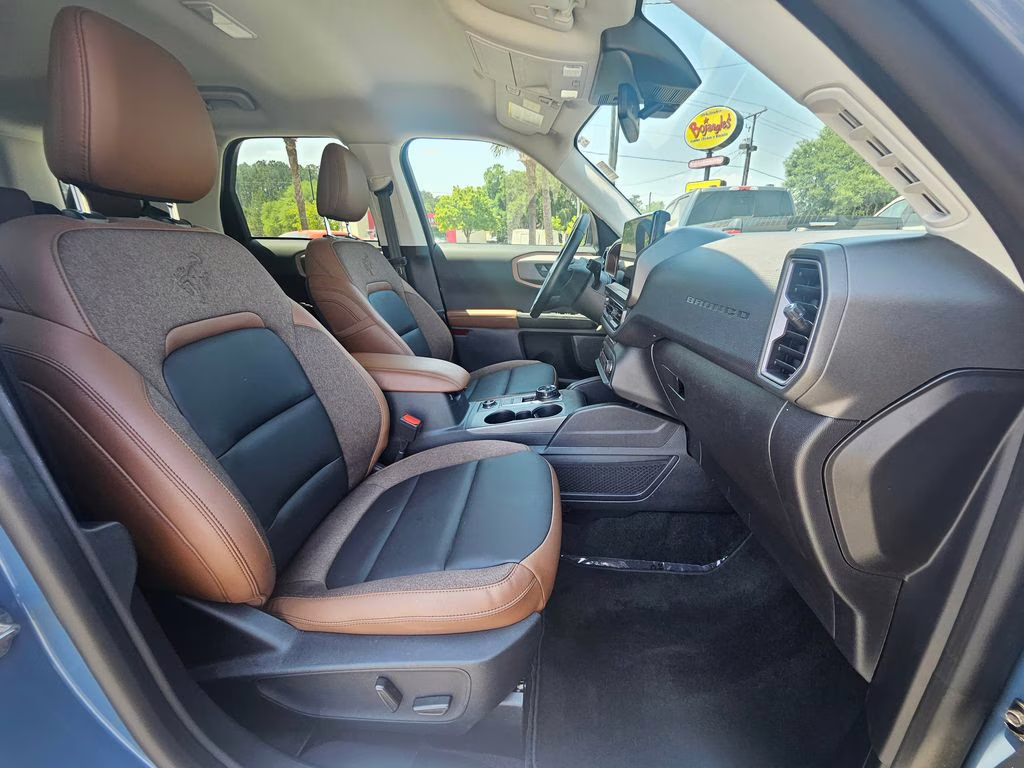 2025 Azure Gray Metallic Ford Bronco Sport Outer Banks 4X4 SUV