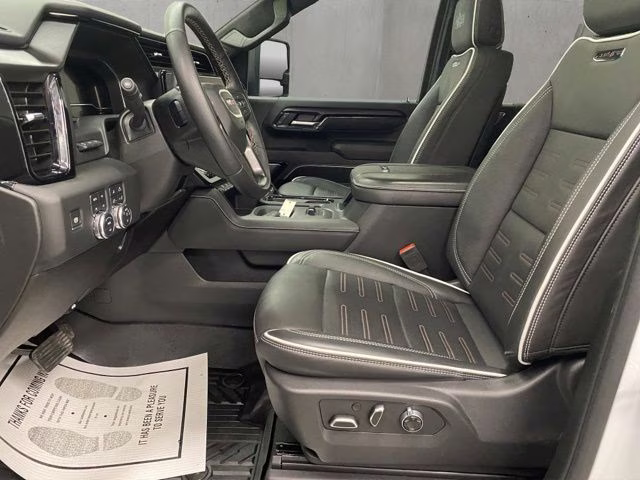 2025 Summit White GMC Sierra 2500HD AT4X 4X4 Truck