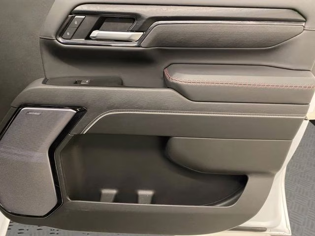 2025 Summit White GMC Sierra 2500HD AT4X 4X4 Truck