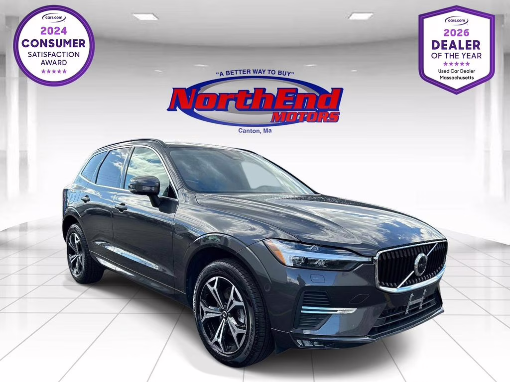 2022 Platinum Gray Metallic Volvo XC60 B5 Momentum AWD SUV
