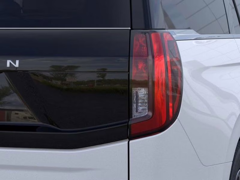 2026 Star White Metallic Tri-Coat Ford Expedition Active RWD SUV