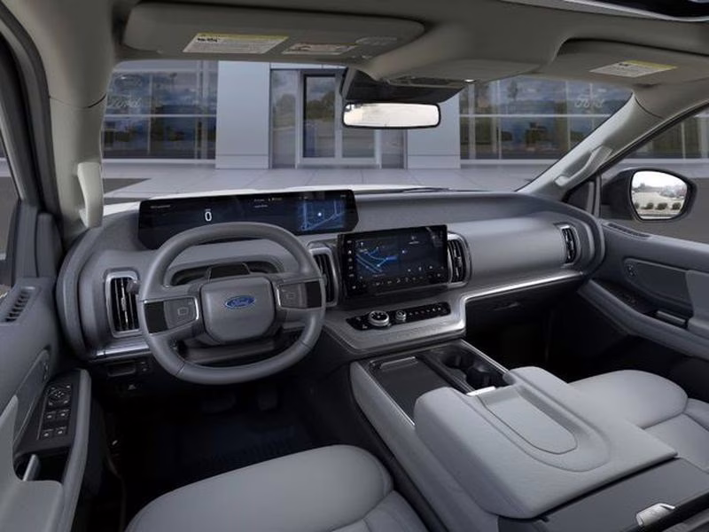 2026 Star White Metallic Tri-Coat Ford Expedition Active RWD SUV