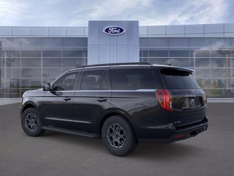 2026 Agate Black Metallic Ford Expedition Active RWD SUV