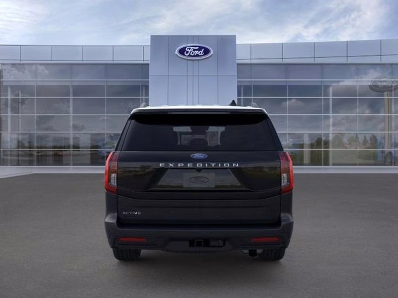 2026 Agate Black Metallic Ford Expedition Active RWD SUV