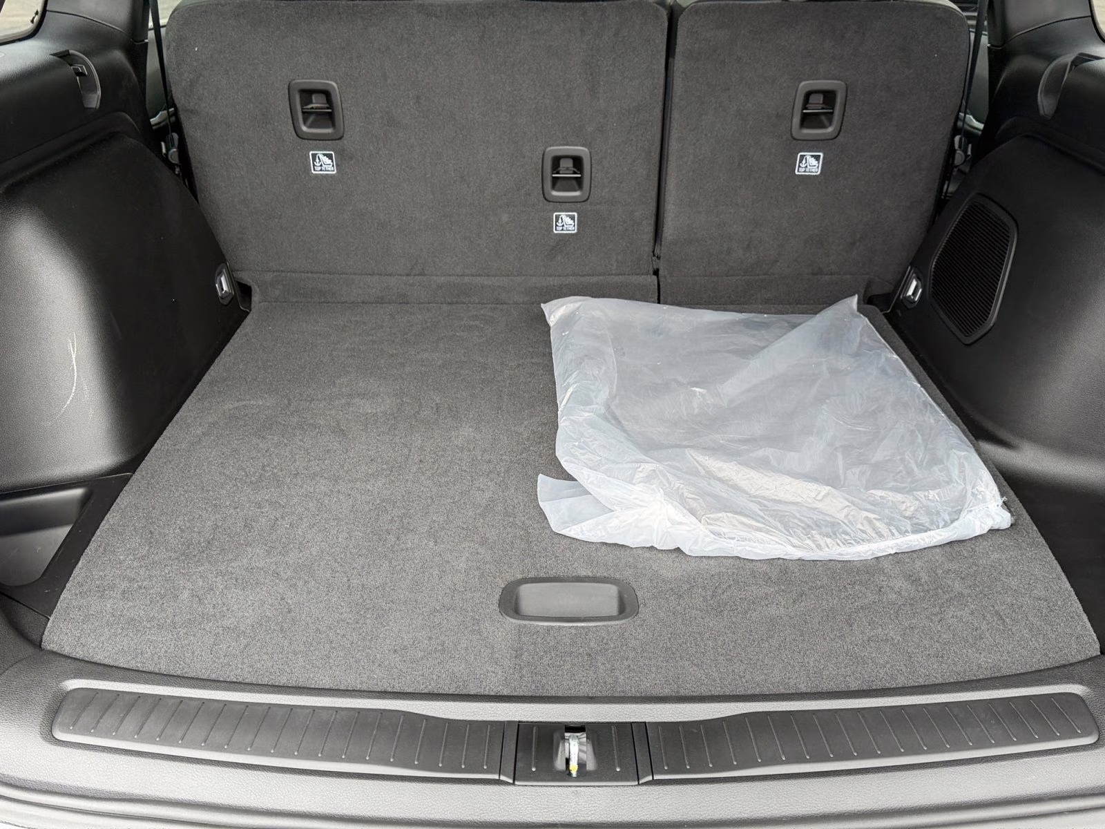 2026 Baltic Gray Metallic Clearcoat Jeep Grand Cherokee Limited 4X4 SUV