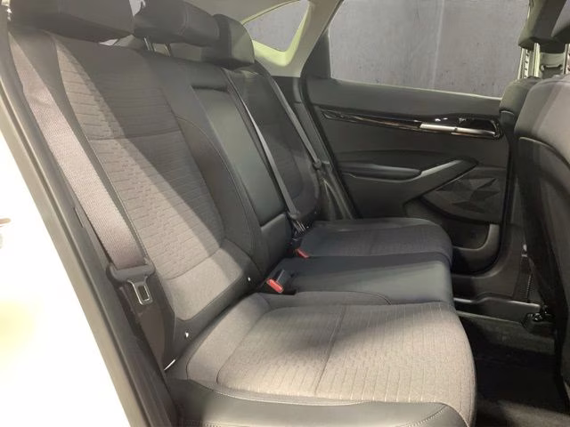 2023 Snow White Pearl Kia Seltos S AWD SUV