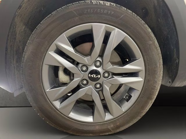 2023 Snow White Pearl Kia Seltos S AWD SUV