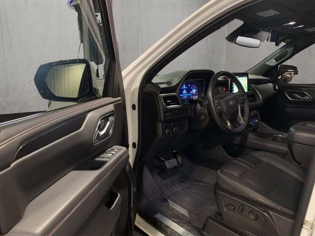 2024 Summit White Chevrolet Suburban RST 4X4 SUV