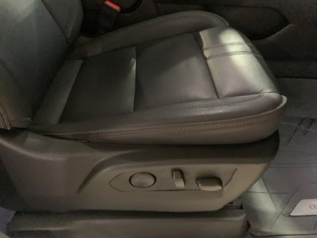 2024 Summit White Chevrolet Suburban RST 4X4 SUV