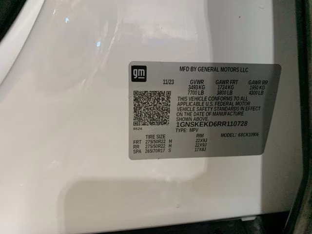 2024 Summit White Chevrolet Suburban RST 4X4 SUV