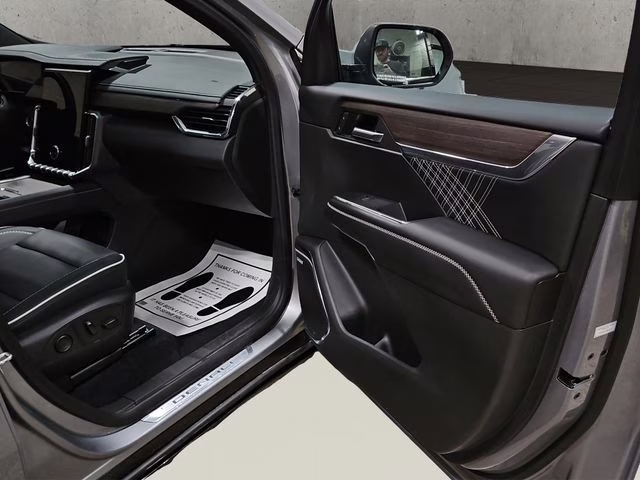 2025 Sterling Metallic GMC Acadia Denali AWD SUV