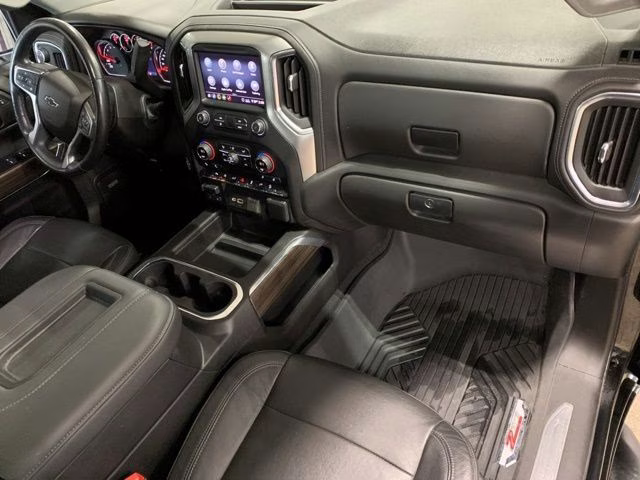 2020 Black Chevrolet Silverado 1500 LT Trail Boss 4X4 Truck