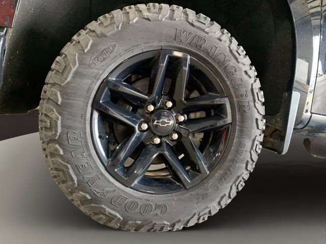 2020 Black Chevrolet Silverado 1500 LT Trail Boss 4X4 Truck