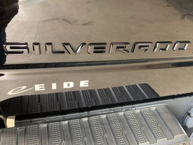 2020 Black Chevrolet Silverado 1500 LT Trail Boss 4X4 Truck