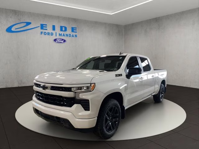2024 Summit White Chevrolet Silverado 1500 RST 4X4 Truck