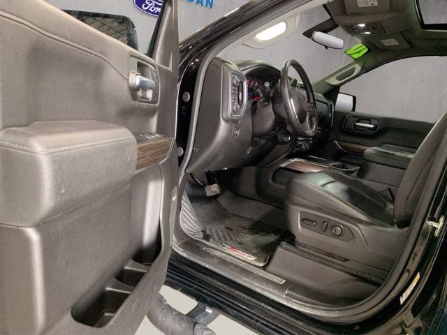 2020 Black Chevrolet Silverado 1500 LT Trail Boss 4X4 Truck