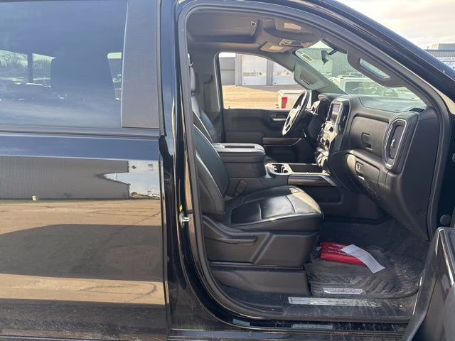 2020 Black Chevrolet Silverado 1500 LT Trail Boss 4X4 Truck