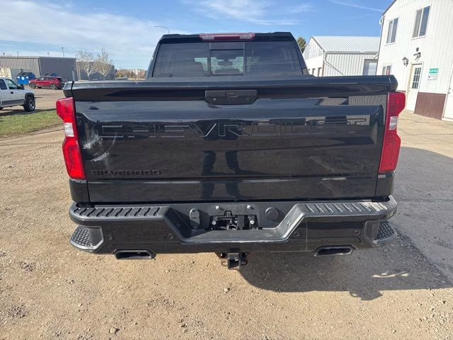 2020 Black Chevrolet Silverado 1500 LT Trail Boss 4X4 Truck