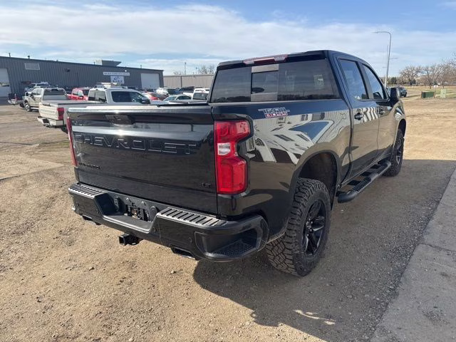 2020 Black Chevrolet Silverado 1500 LT Trail Boss 4X4 Truck