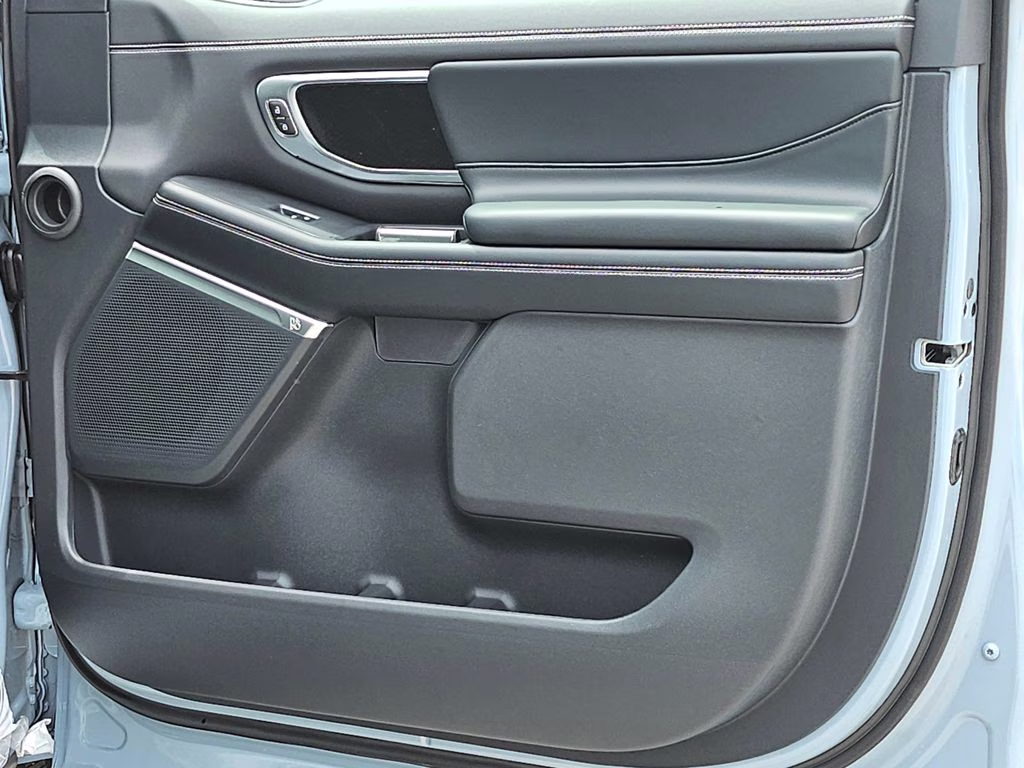2026 Glacier Gray Metallic Tri-Coat Ford Expedition Platinum 4X4 SUV